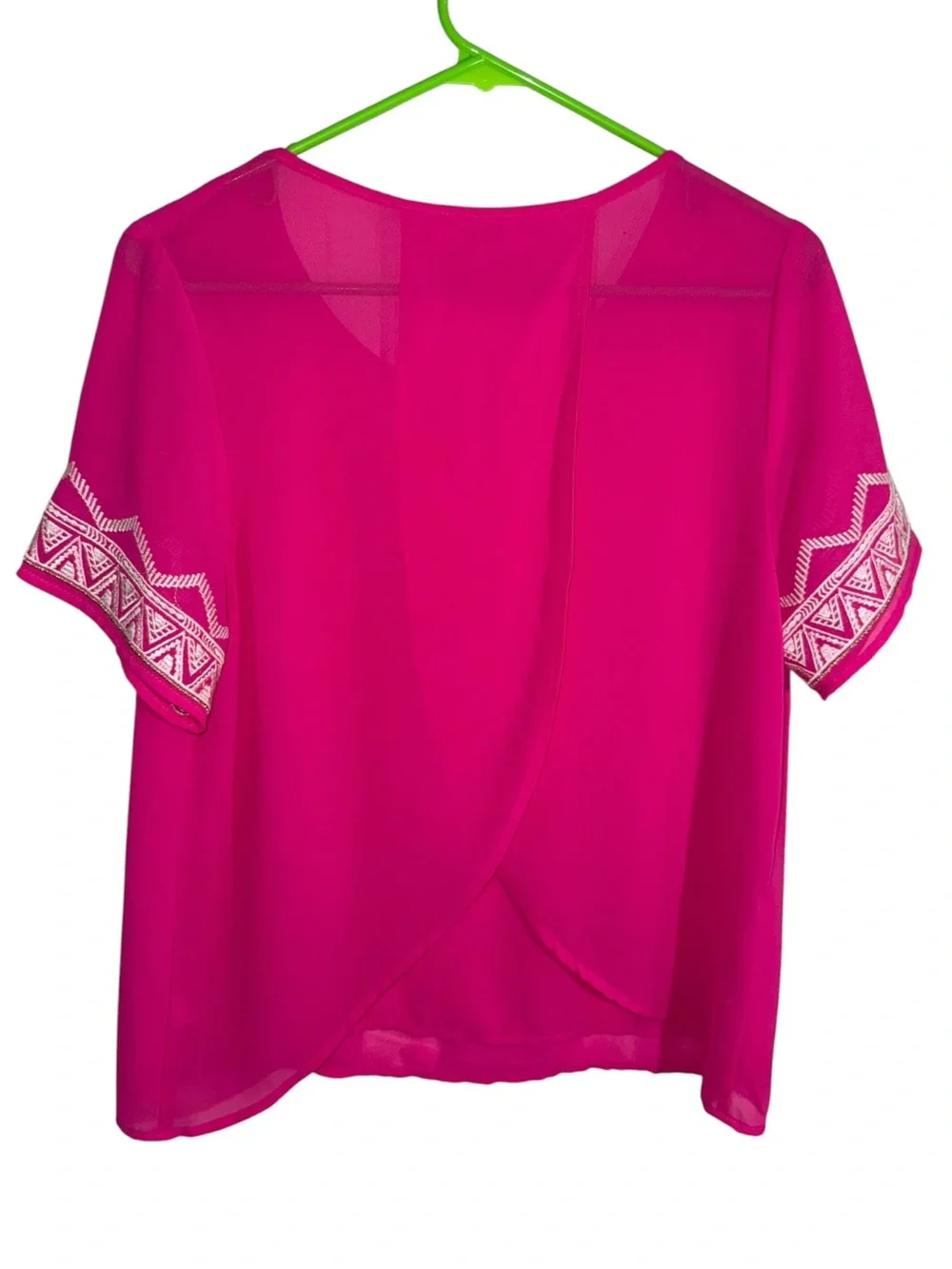 Ya Los Angeles Silk Split Back Hot Pink, Boho Top, Embroidered Sleeve Trim Nwot